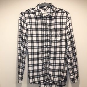 THE AMERICAN EAGLE OUTFITTERS black/white flannel
